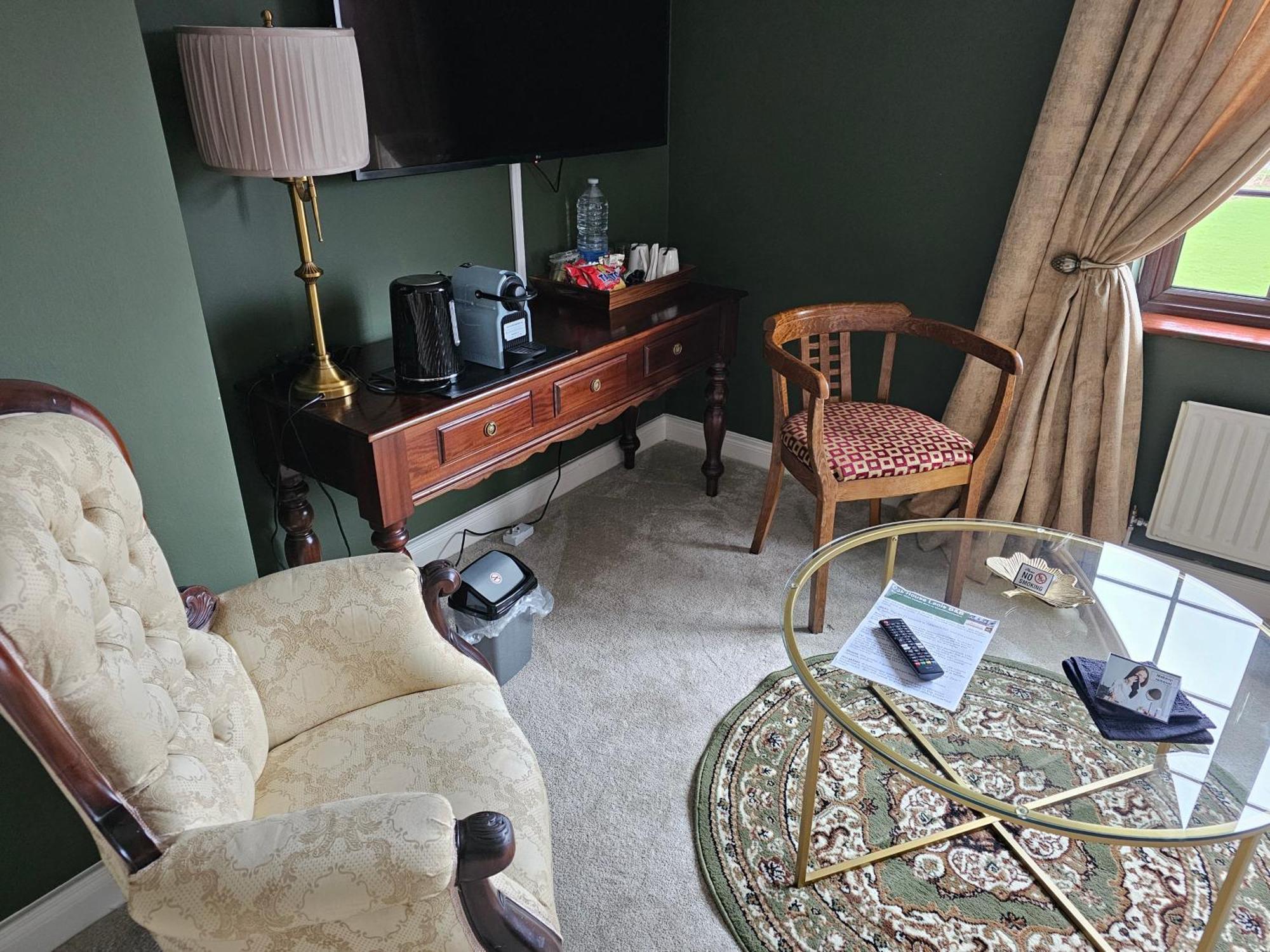 פורטרלינגטון Oak House Laois B&B מראה חיצוני תמונה